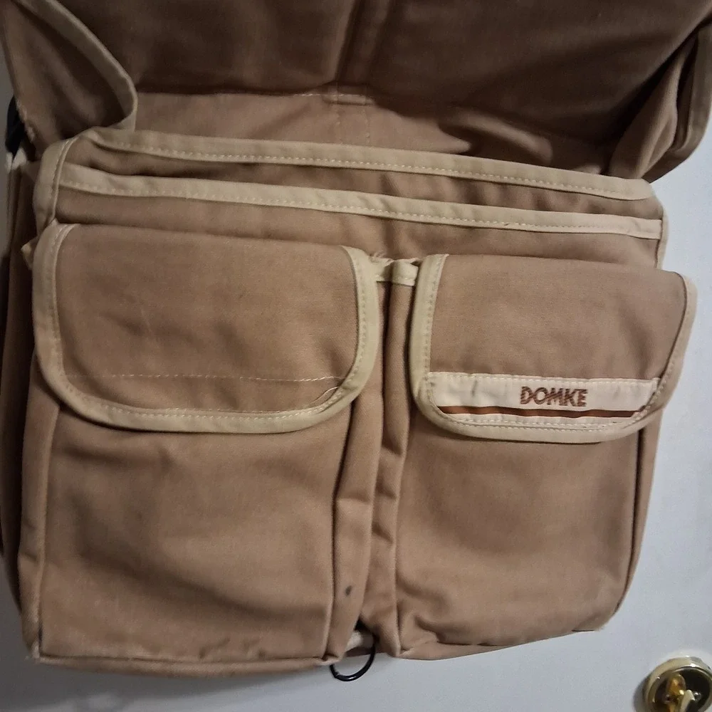 Domke F-802 Reporter's‎ Satchel Needs TLC Fair Sand